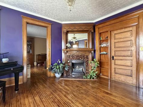 1329 E Market Street Logansport IN 46947