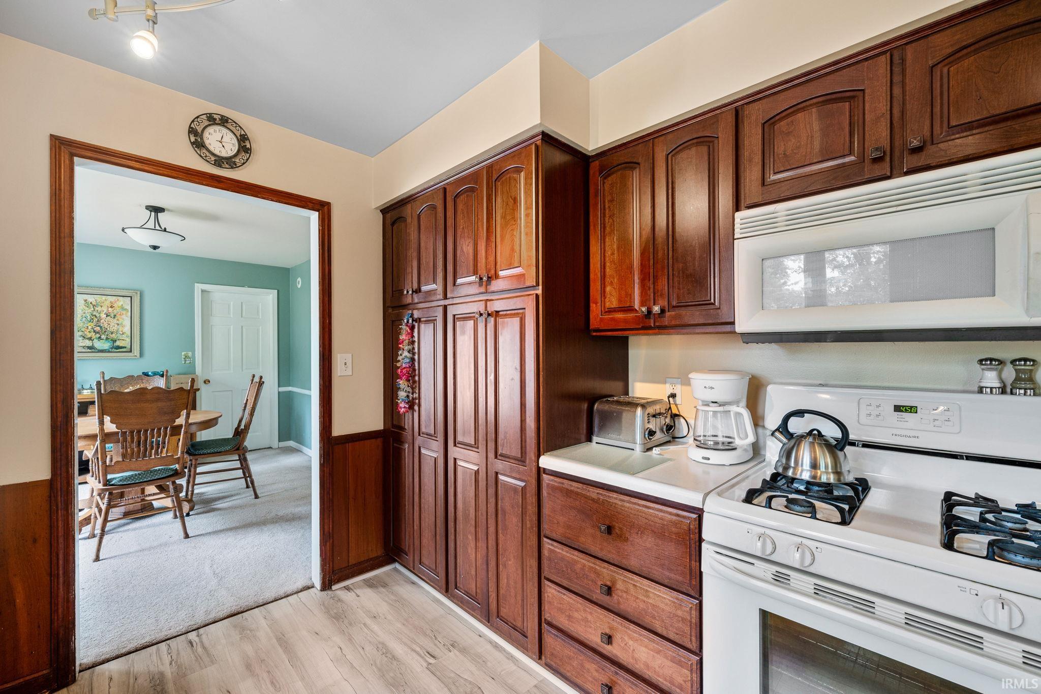 15669 Hearthstone Drive Mishawaka IN 46545