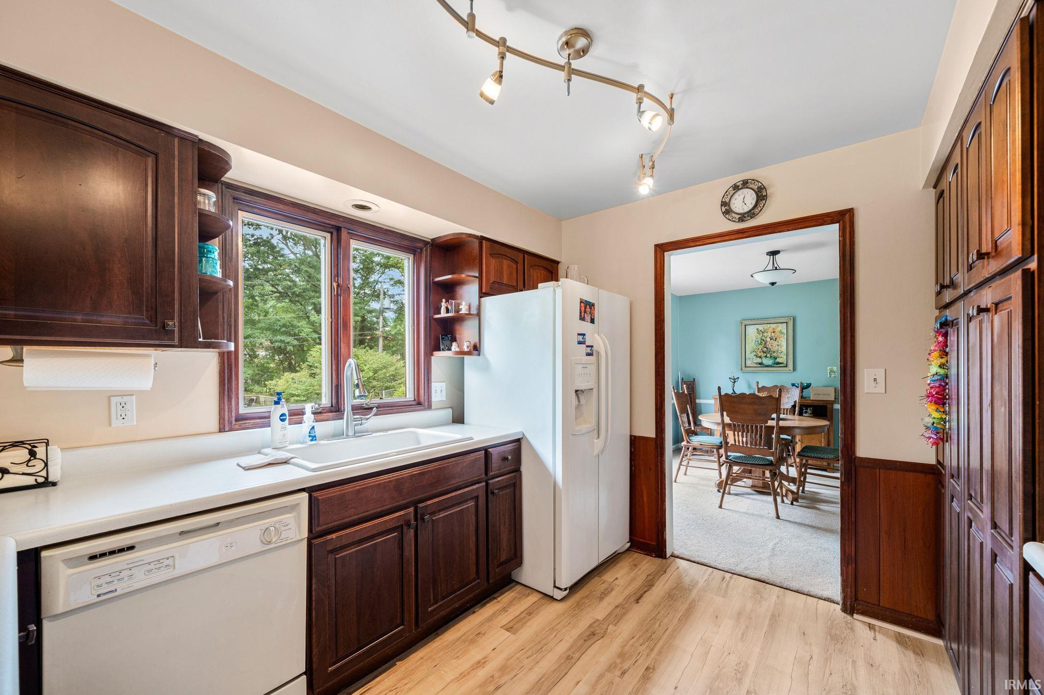 15669 Hearthstone Drive Mishawaka IN 46545