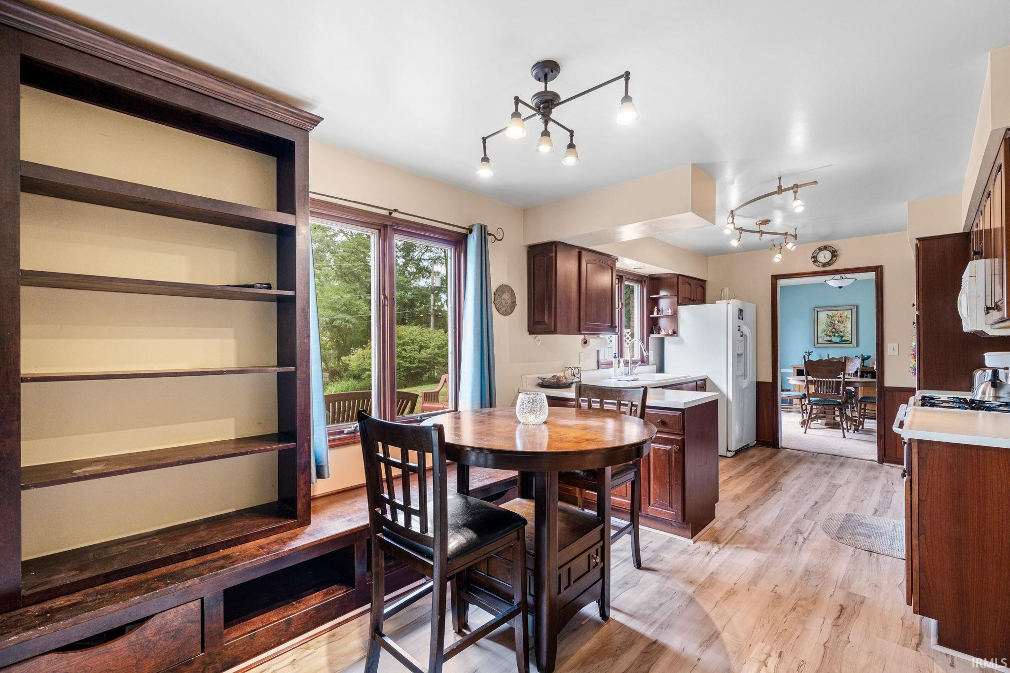 15669 Hearthstone Drive Mishawaka IN 46545
