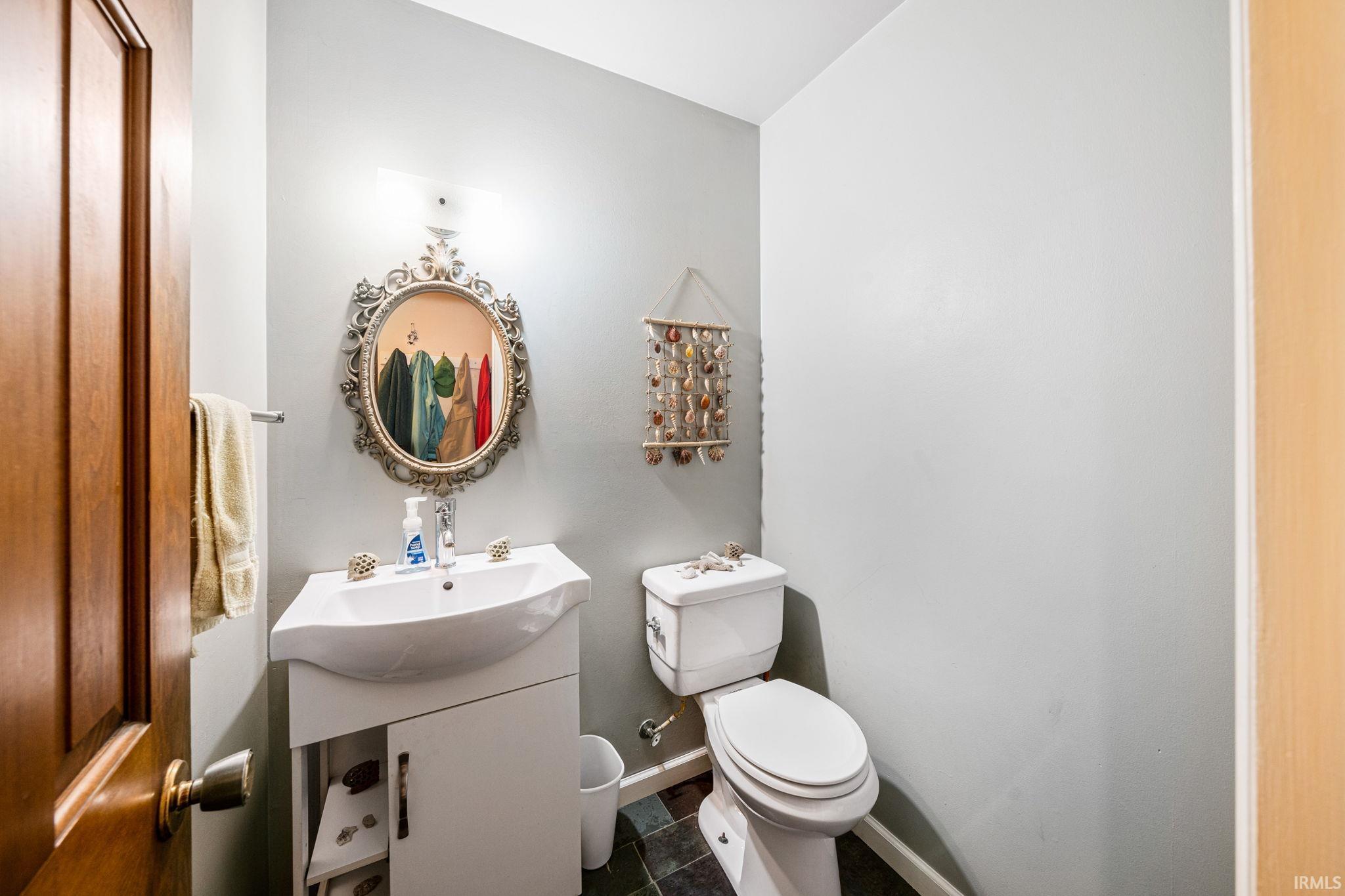 15669 Hearthstone Drive Mishawaka IN 46545
