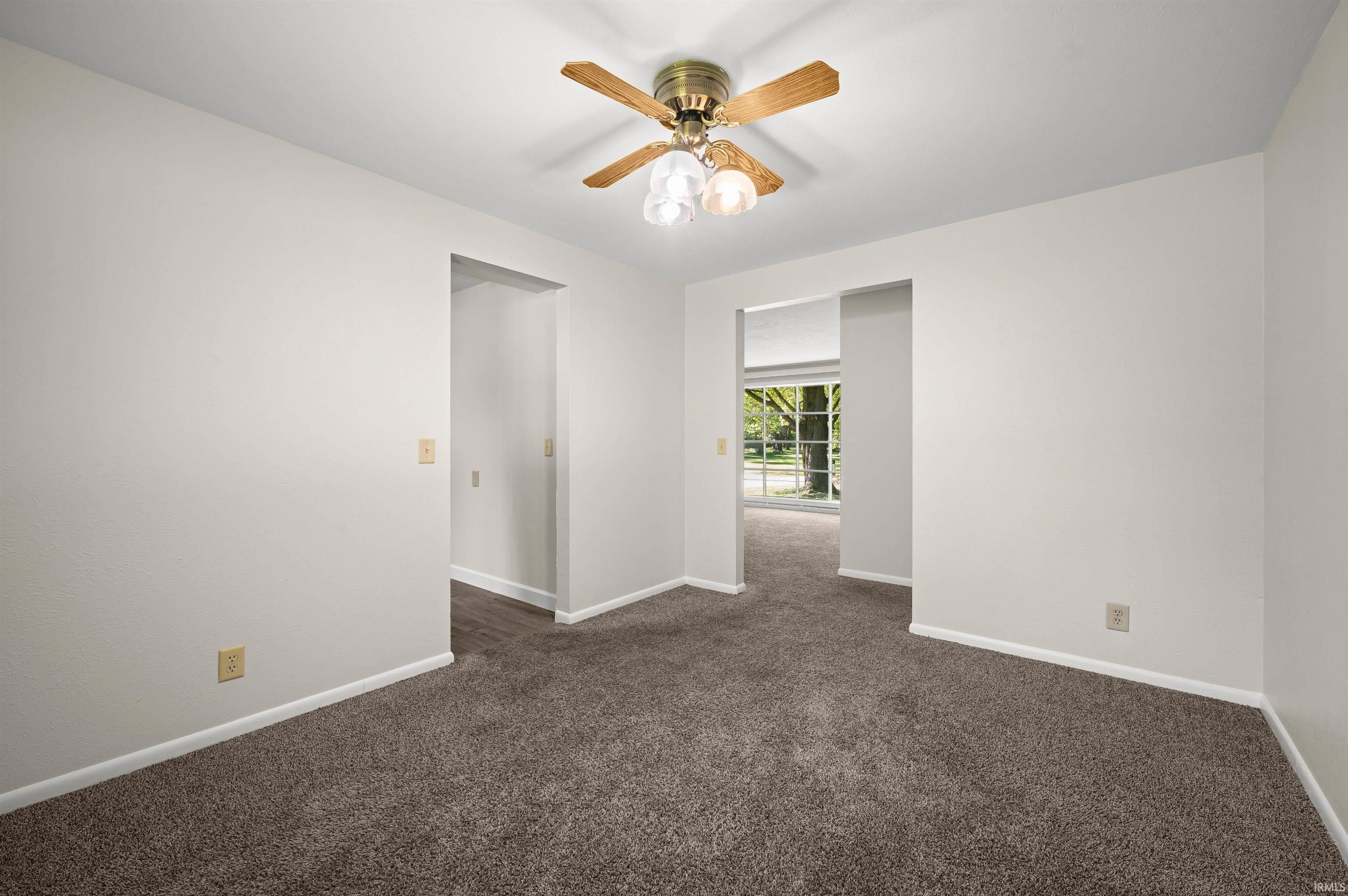 22907 Elm Drive Elkhart IN 46516