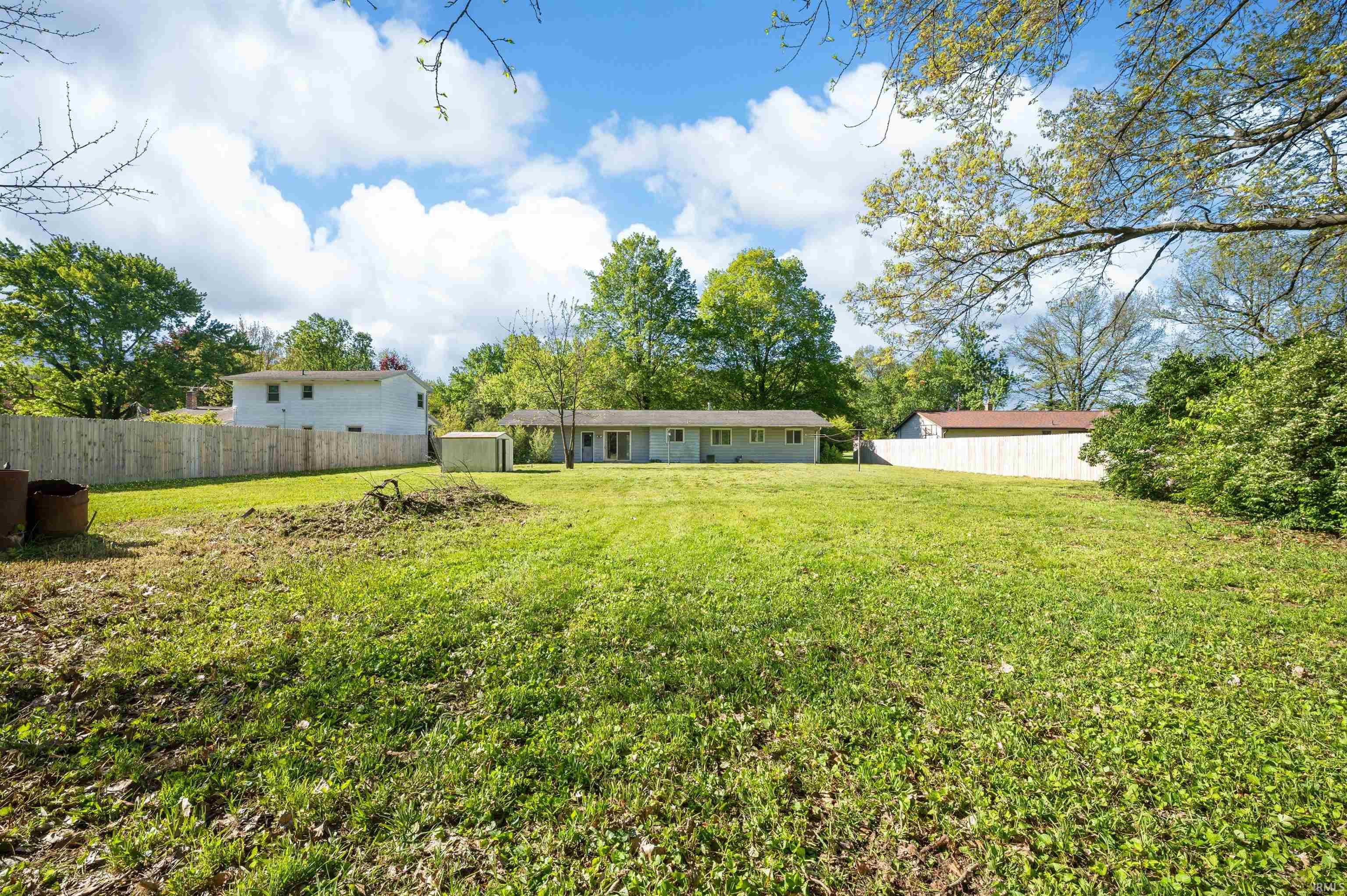 22907 Elm Drive Elkhart IN 46516