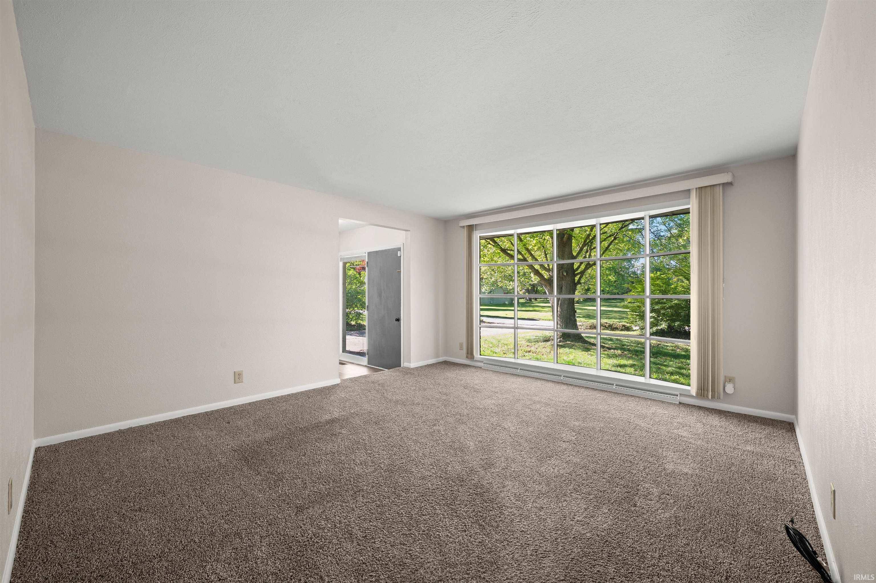 22907 Elm Drive Elkhart IN 46516