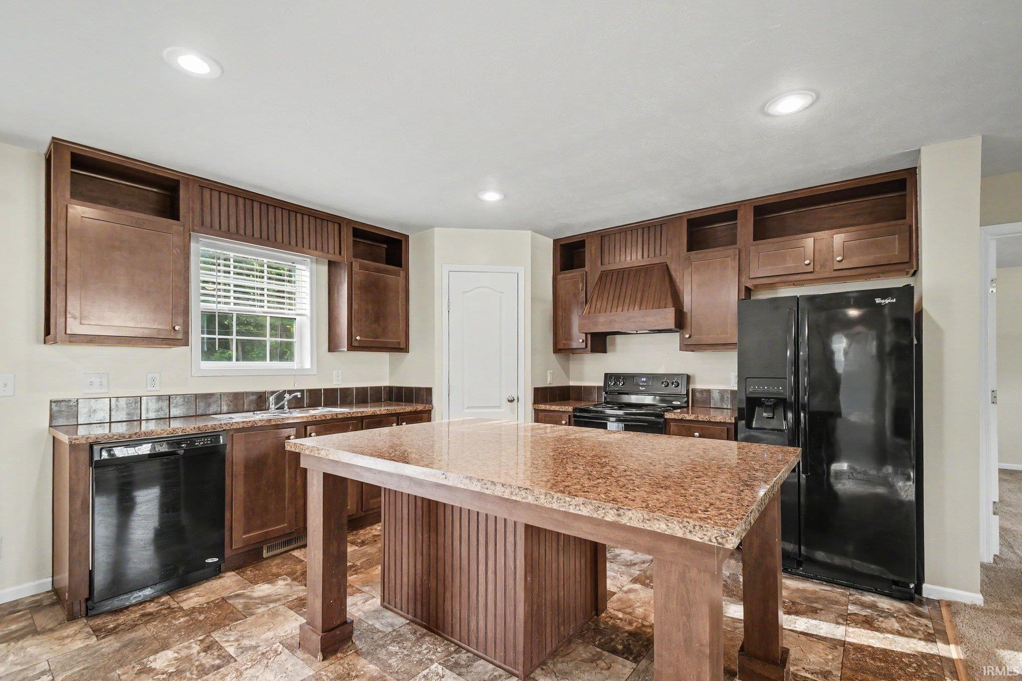 51748 Juniper Road South Bend IN 46637