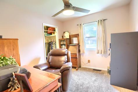 1609 S Country Club Road Warsaw IN 46580