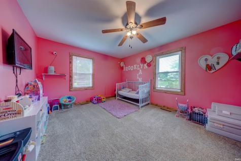 2397 N State Road 257 Otwell IN 47564