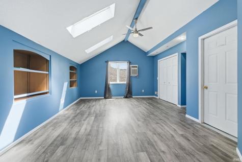 8916 Spring Forest Drive Fort Wayne IN 46804