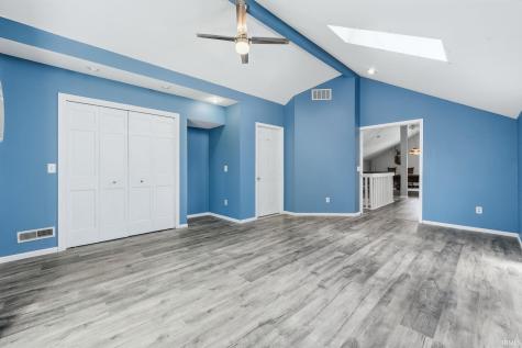 8916 Spring Forest Drive Fort Wayne IN 46804