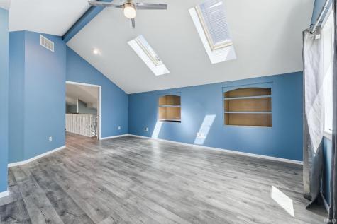 8916 Spring Forest Drive Fort Wayne IN 46804