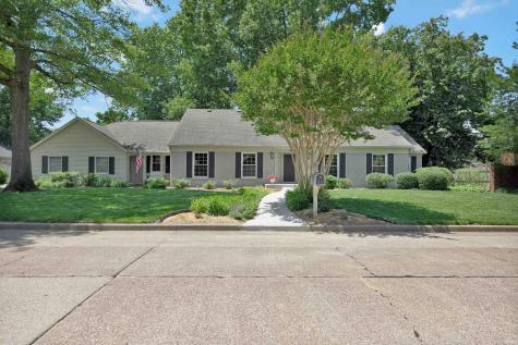 409 Park Plaza Drive Evansville IN 47715