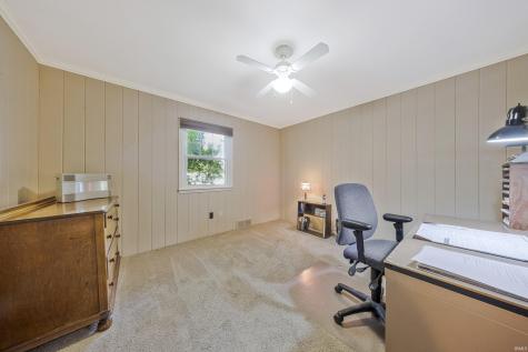 409 Park Plaza Drive Evansville IN 47715