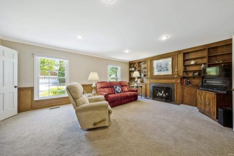 409 Park Plaza Drive Evansville IN 47715