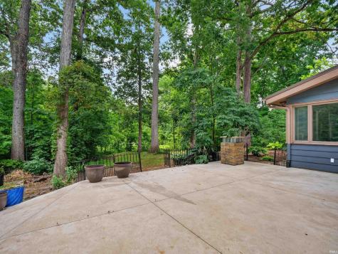 1535 Wood Moor Drive Fort Wayne IN 46804