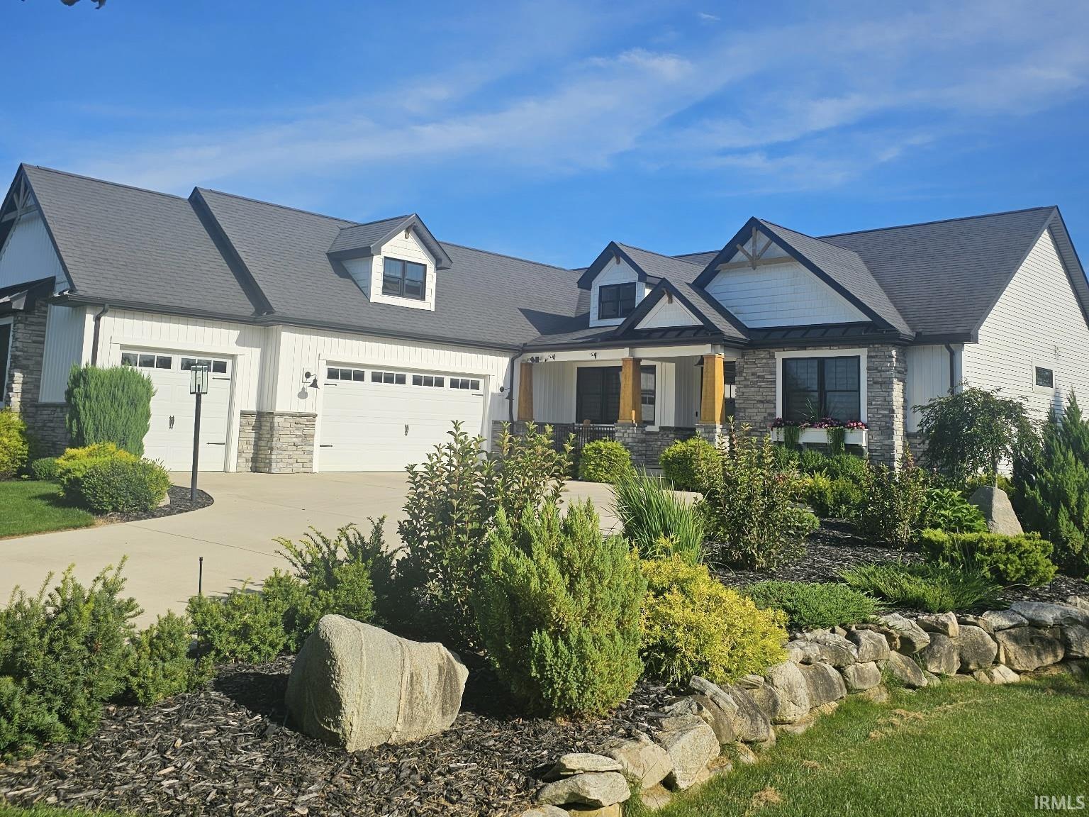 26620 Boulder Crest Court South Bend IN 46628