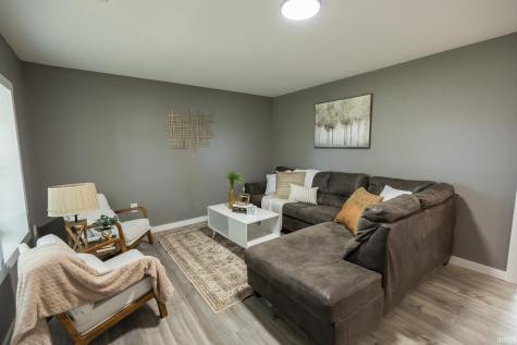 8694 S Vine Street Straughn IN 47387
