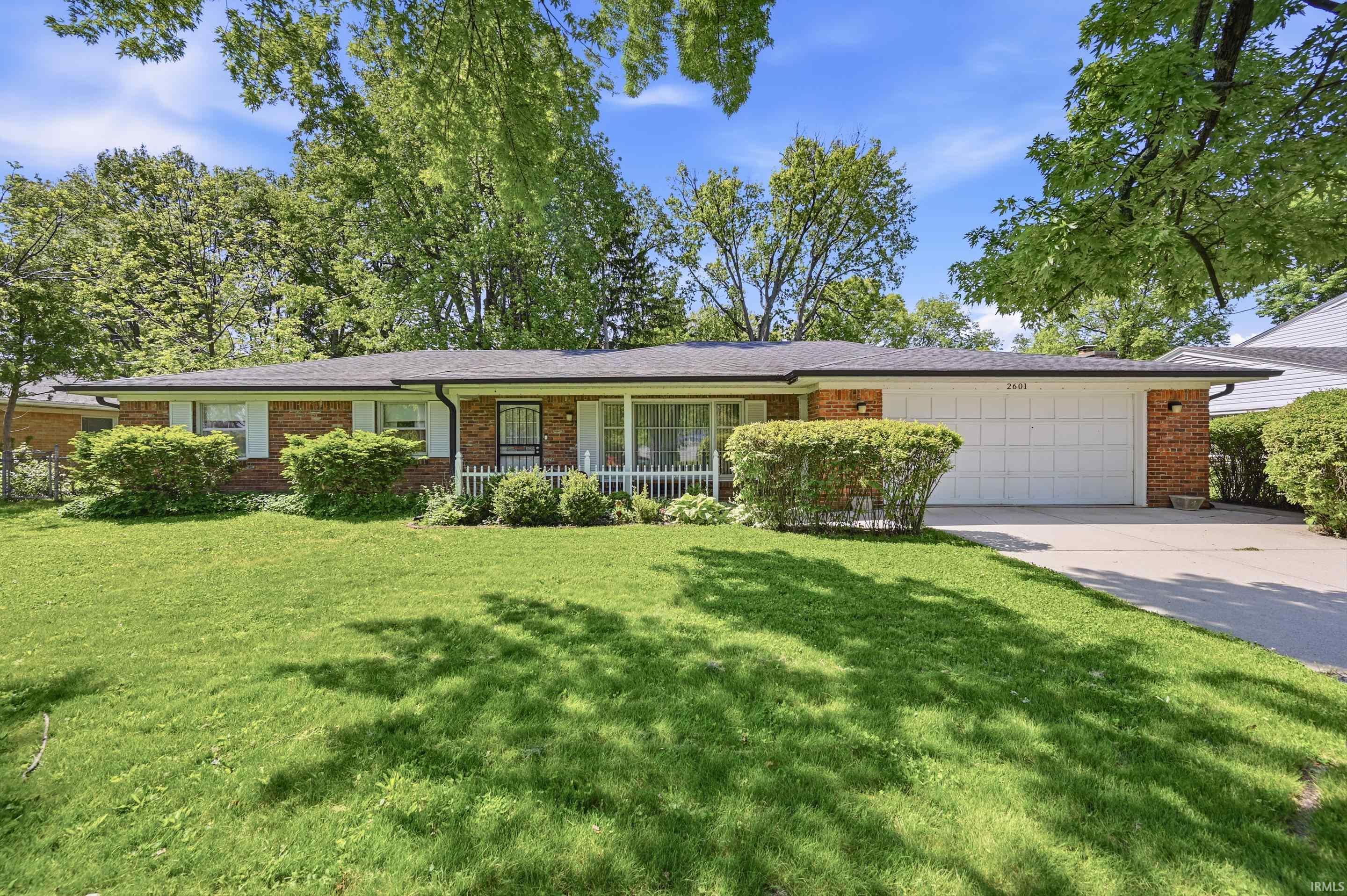2601 W Lincolnshire Drive Muncie IN 47304