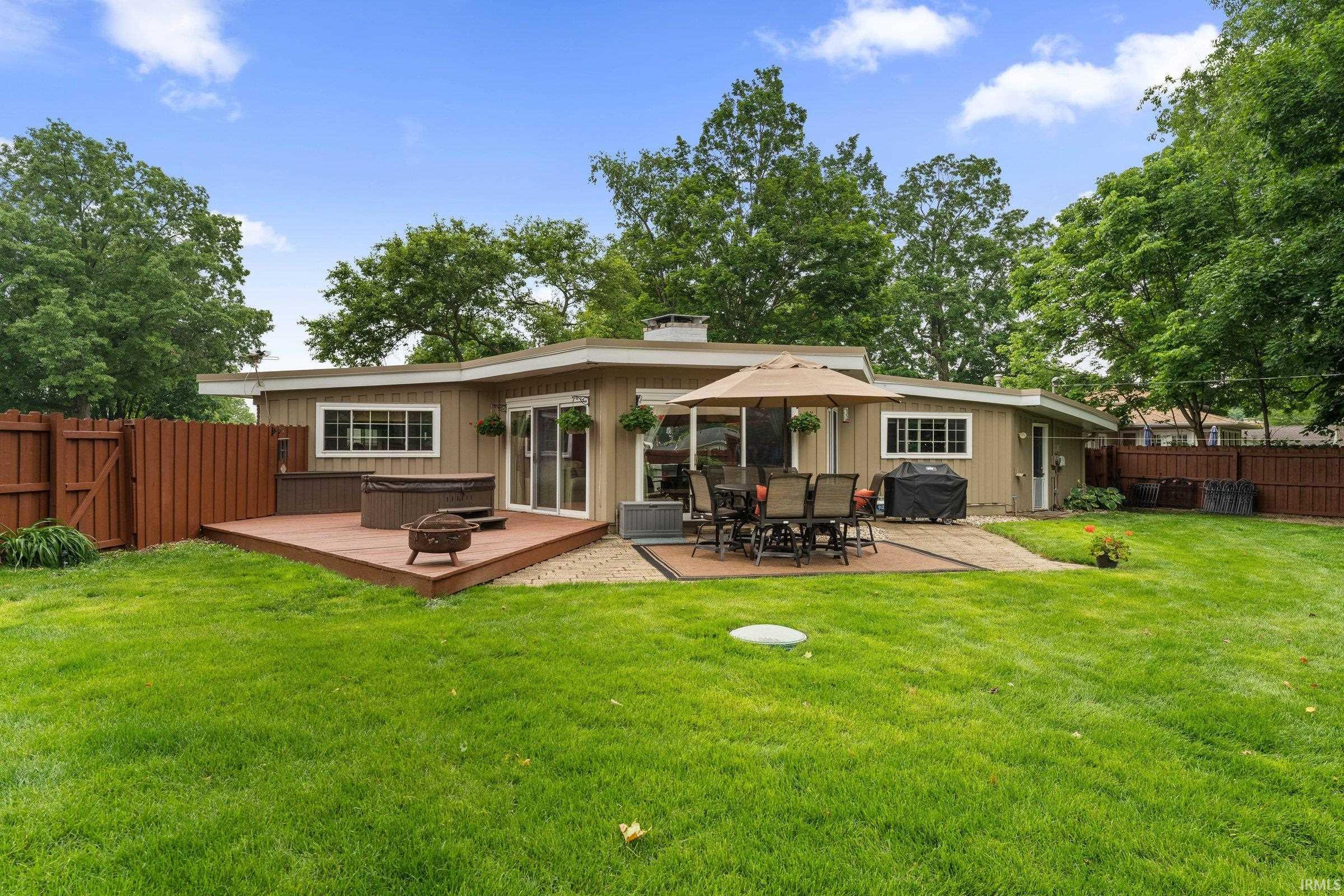 61560 Druid Lane South Bend IN 46614