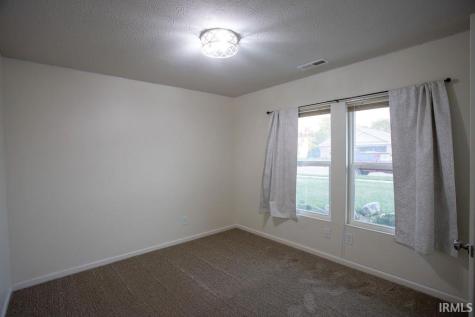 2708 W Kings Canyon Road Muncie IN 47303