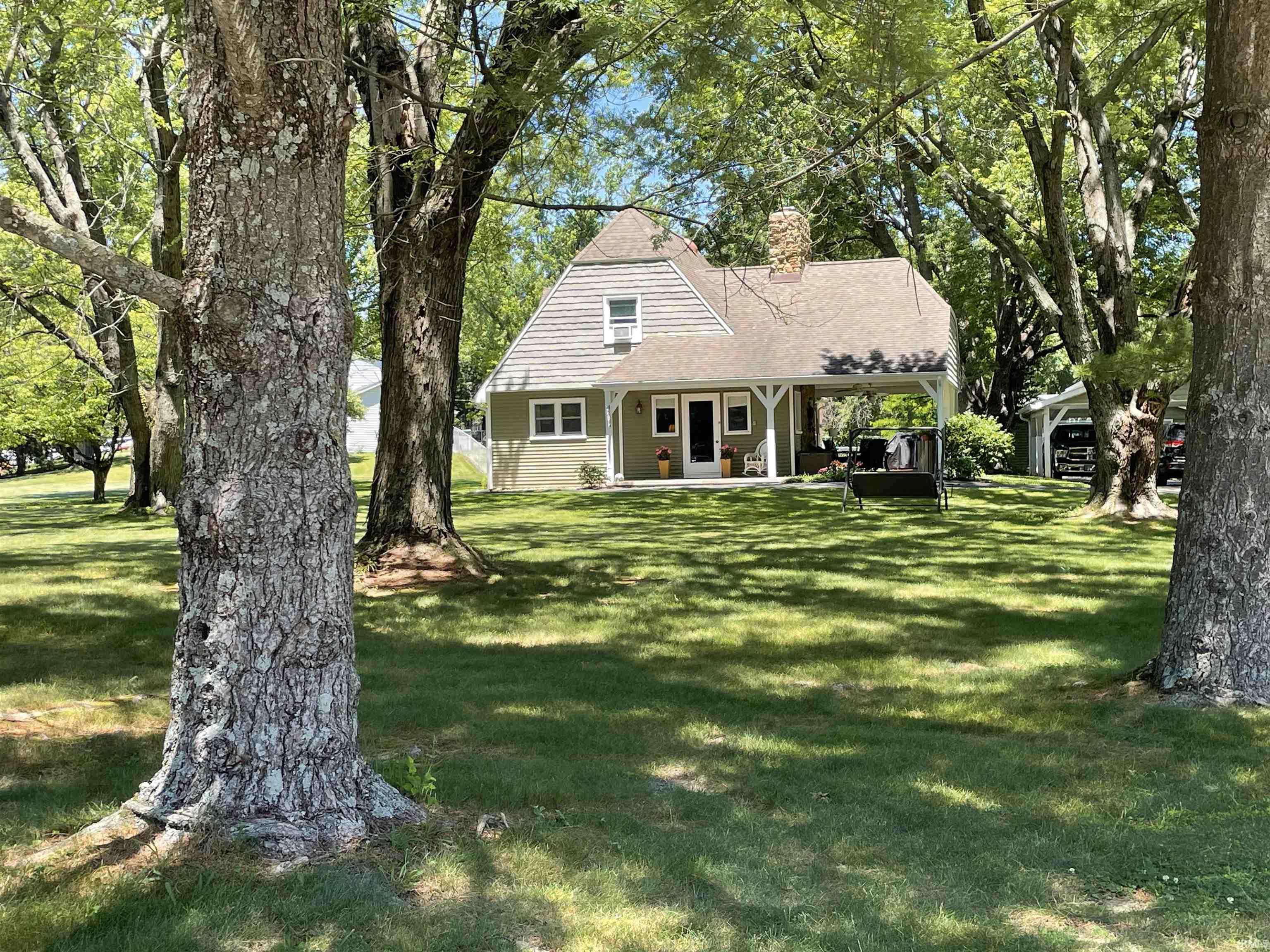 3710 N Easy Street Bloomington IN 47404