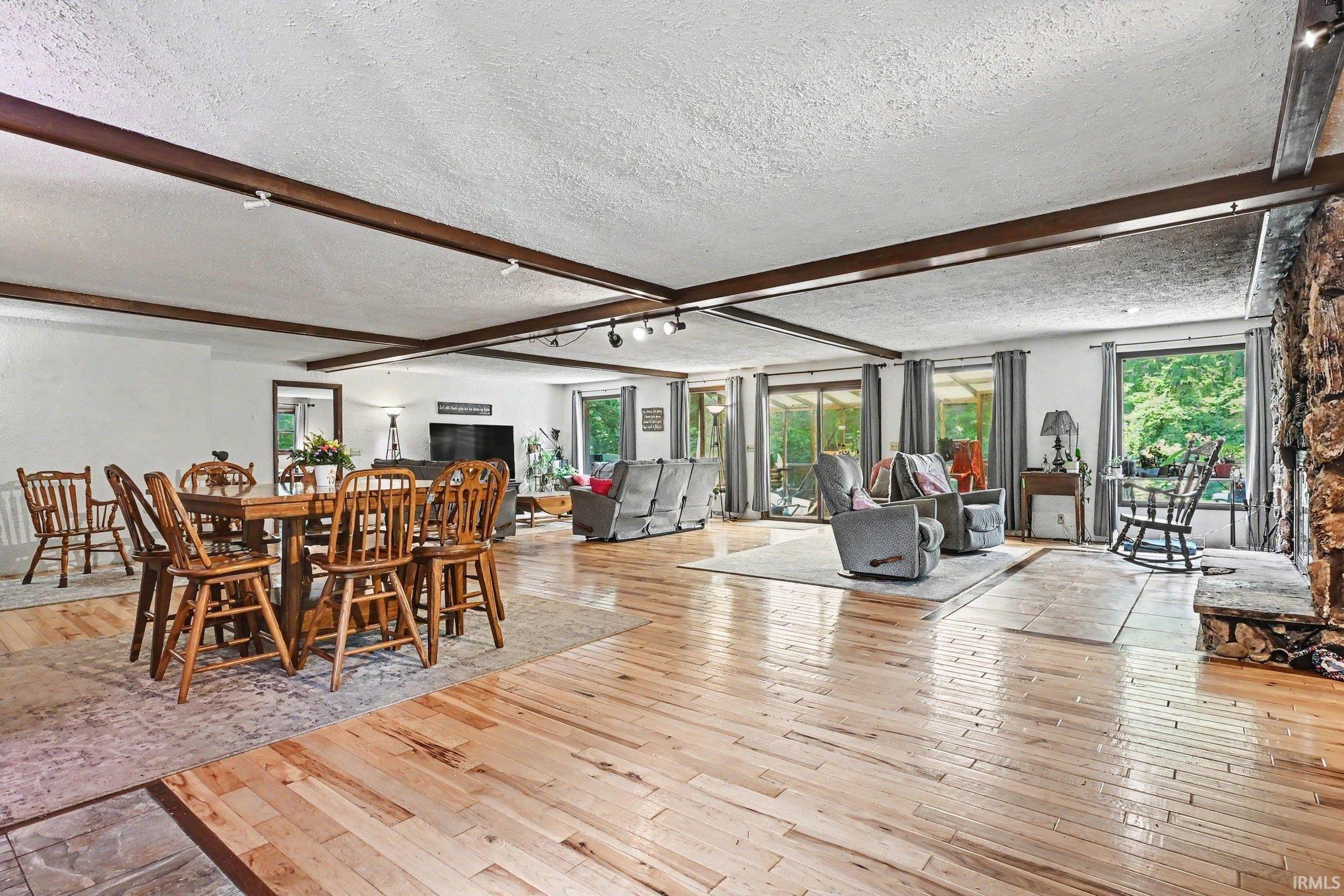 21144 County Road 126 Goshen IN 46526