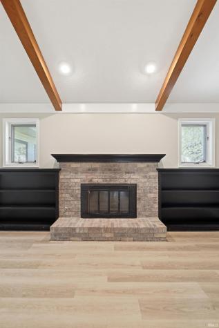 12125 Waycliffe Court Fort Wayne IN 46845