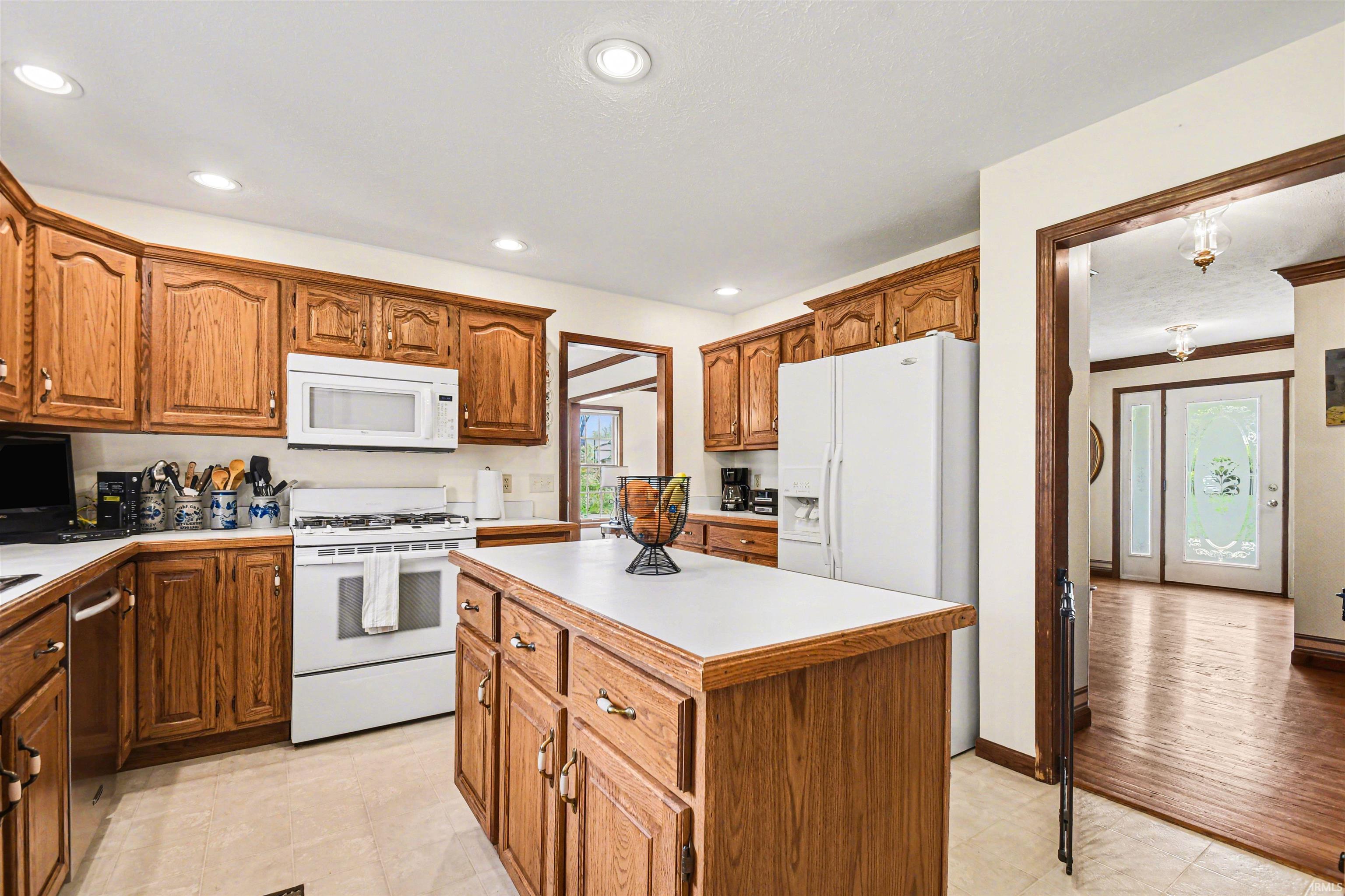 17440 Farmington Square Road Granger IN 46530