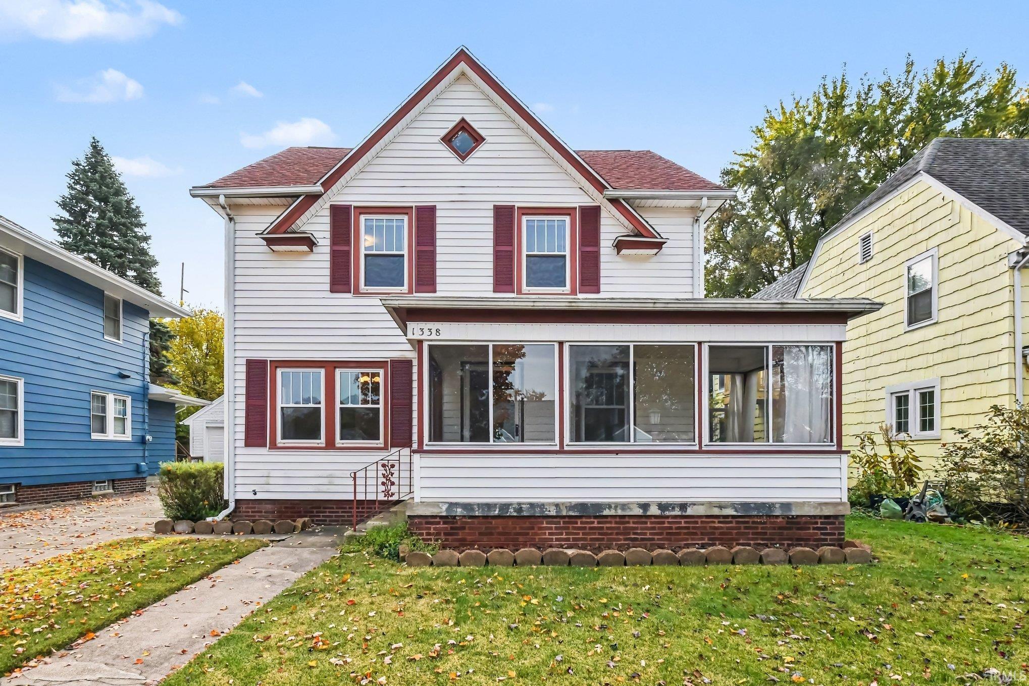 1338 Longfellow Avenue South Bend IN 46615