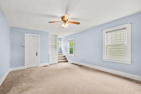 1338 Longfellow Avenue South Bend IN 46615