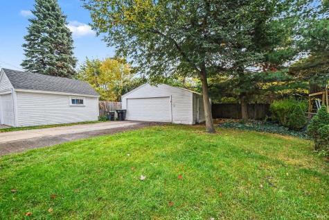 1338 Longfellow Avenue South Bend IN 46615