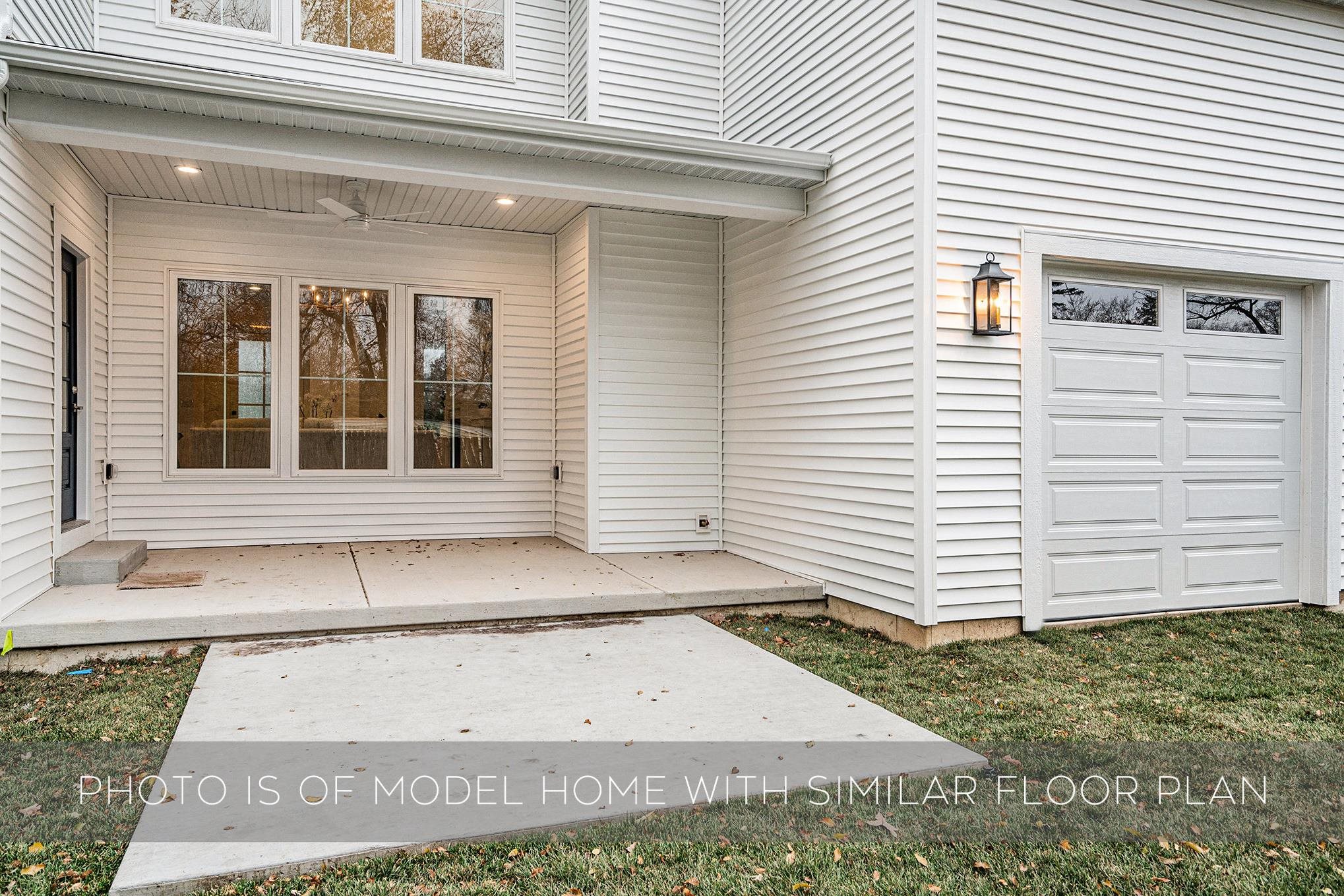 739 N Twyckenham Drive South Bend IN 46617