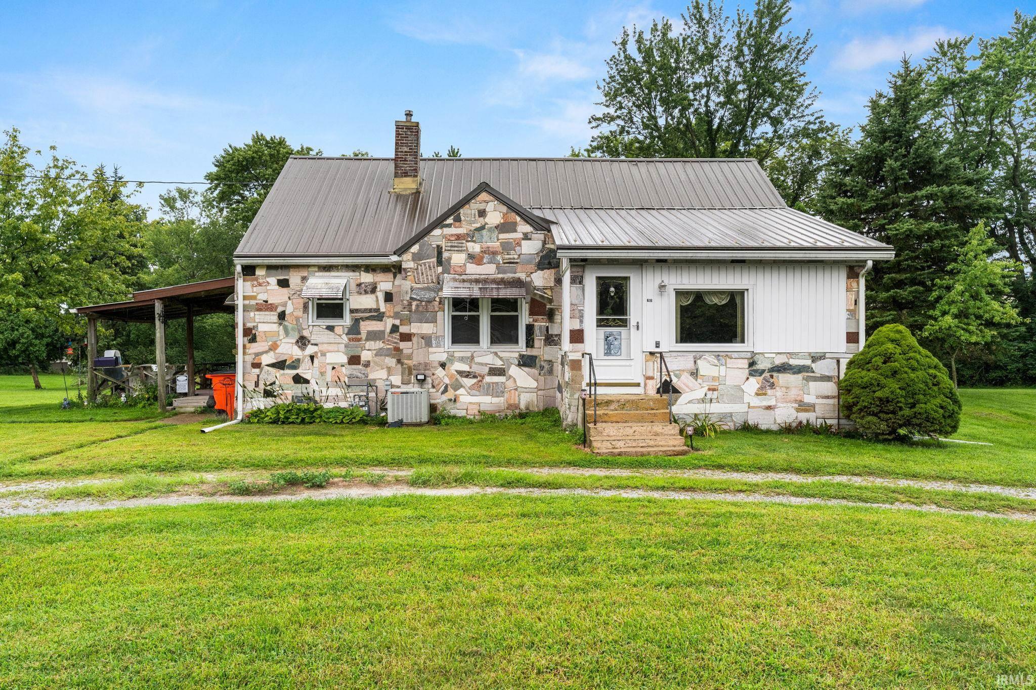 713 Hanawalt Street Monticello IN 47960