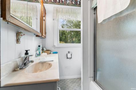 713 Hanawalt Street Monticello IN 47960