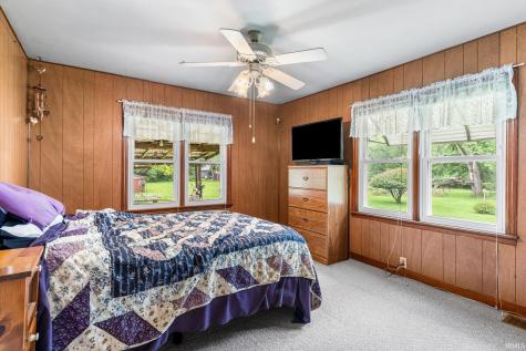 713 Hanawalt Street Monticello IN 47960