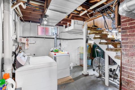 713 Hanawalt Street Monticello IN 47960