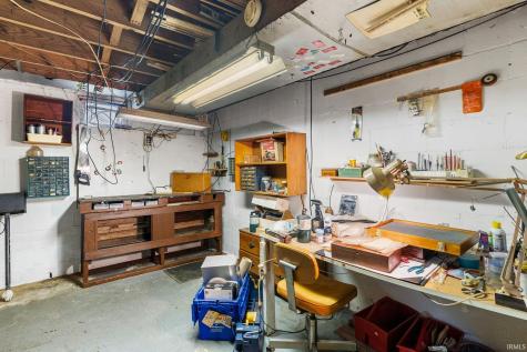 713 Hanawalt Street Monticello IN 47960