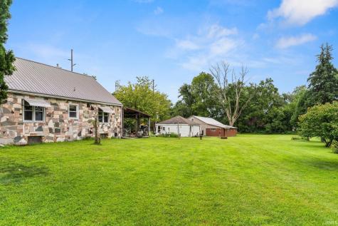 713 Hanawalt Street Monticello IN 47960