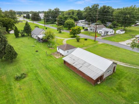 713 Hanawalt Street Monticello IN 47960