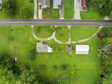 713 Hanawalt Street Monticello IN 47960