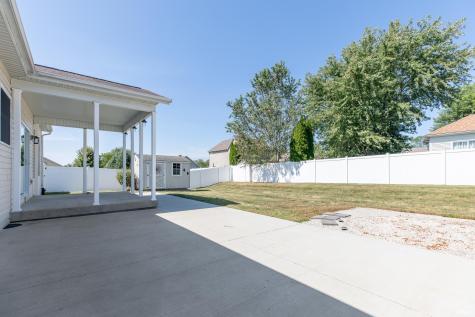 4012 W Geranium Lane Bloomington IN 47404