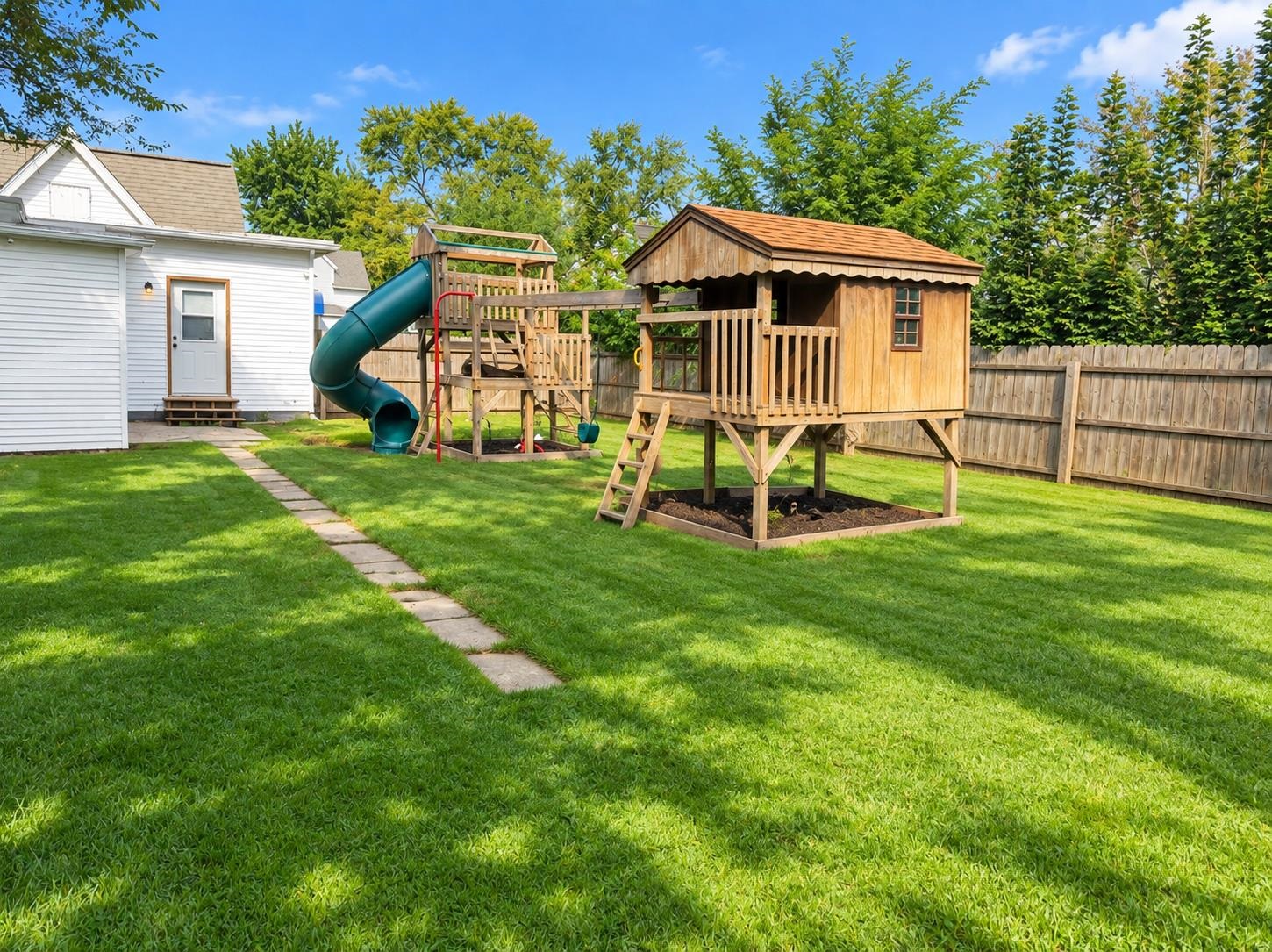 2210 Kemble Avenue South Bend IN 46613