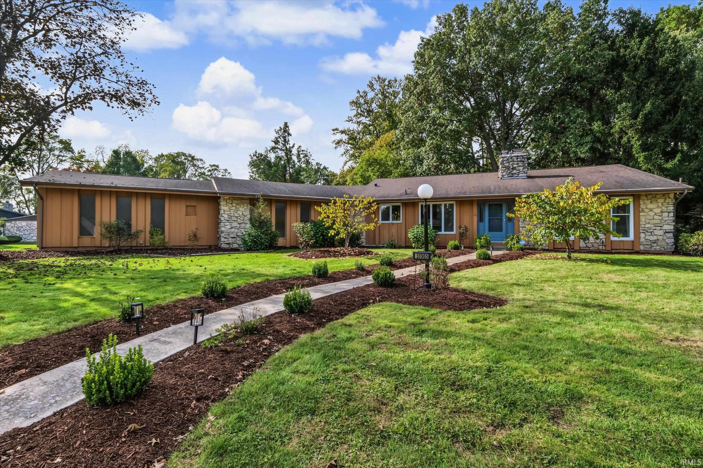51965 Whitestable Lane South Bend IN 46637