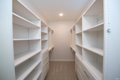 5326 Gainsboro Drive West Lafayette IN 47906