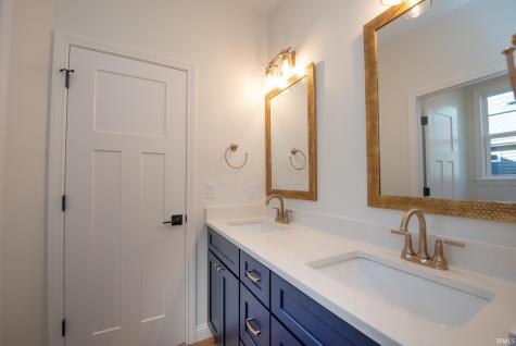 5326 Gainsboro Drive West Lafayette IN 47906