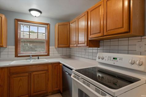 2740 Southeast Drive South Bend IN 46614
