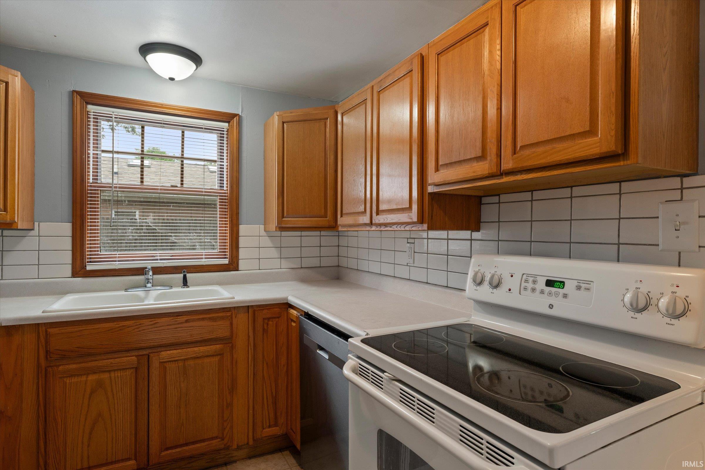 2740 Southeast Drive South Bend IN 46614