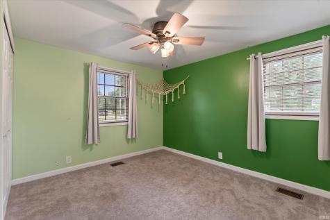 2740 Southeast Drive South Bend IN 46614