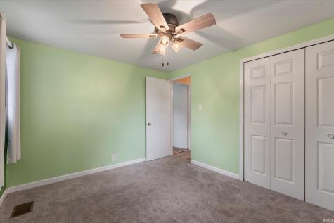 2740 Southeast Drive South Bend IN 46614