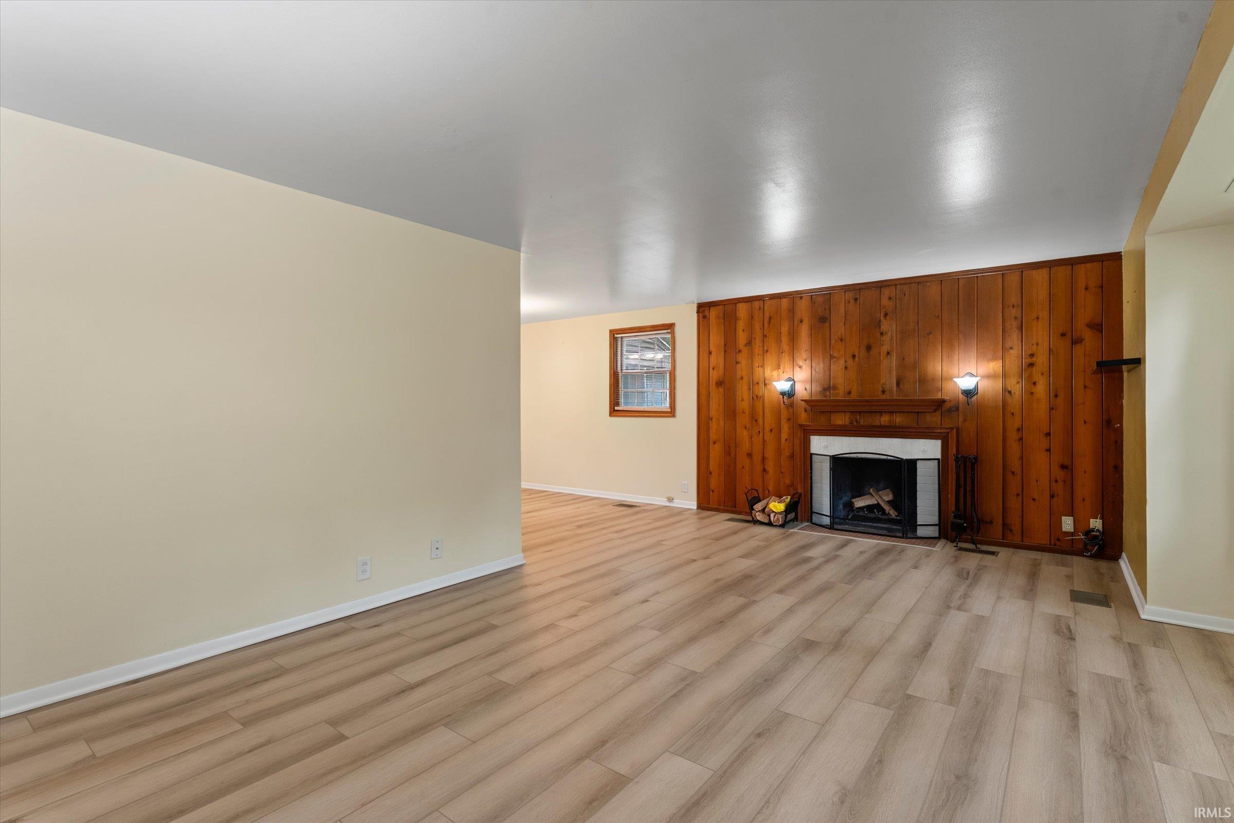2740 Southeast Drive South Bend IN 46614