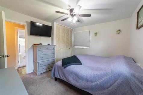 7415 E Mulberry Street Evansville IN 47715